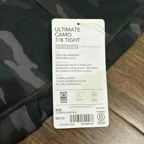 Athleta ultimate camo 7/8 tight BNWT leggings - Picture 3 of 5